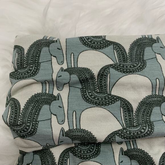 NWT Kate Quinn jadeite Trojan horse fold over bamboo shorts - Picture 2 of 5